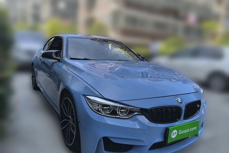 Used BMW M4 2017 M4 Convertible Sports Coupe Front Right 45 Deg
