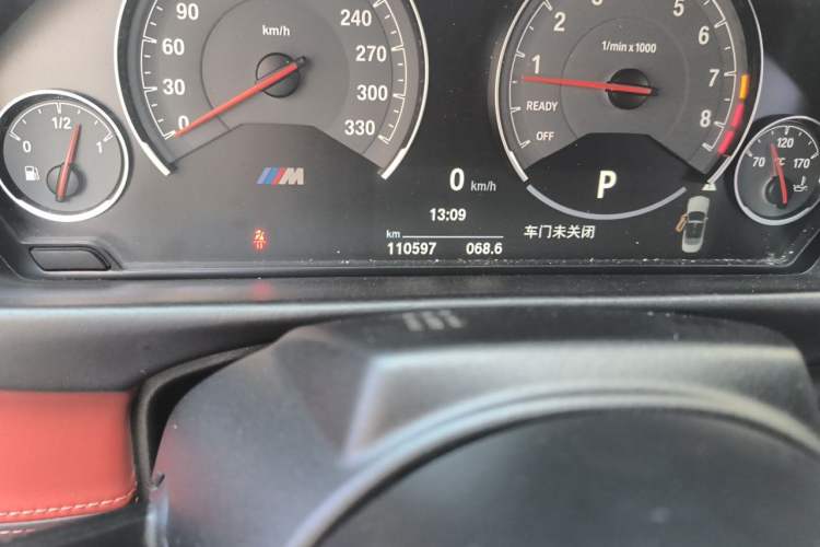 Used BMW M4 2017 M4 Convertible Sports Coupe Odometer Close Up
