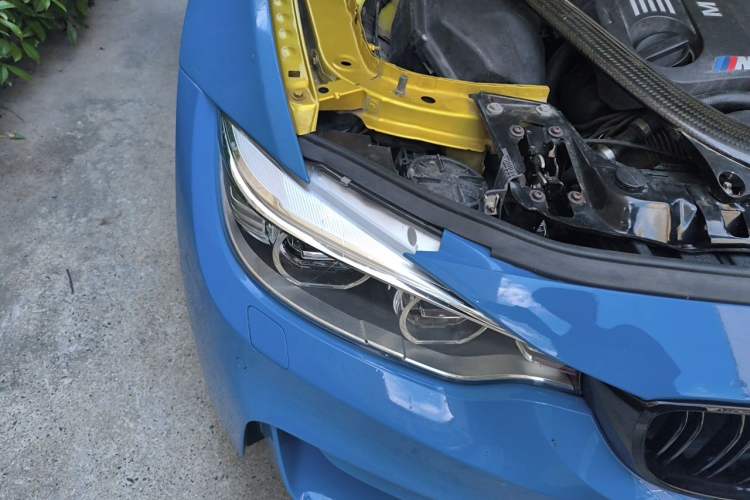 Used BMW M4 2017 M4 Convertible Sports Coupe Right Front Headlight