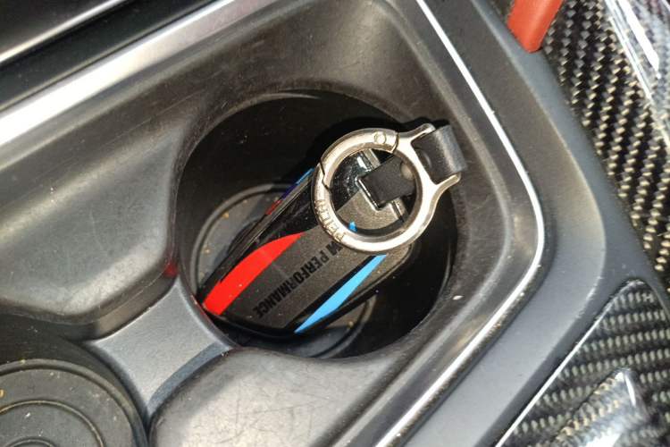 Used BMW M4  Vehicle Key