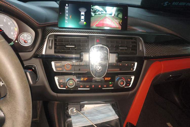 Used BMW M4 2017 M4 Coupe Audio And AC Panel