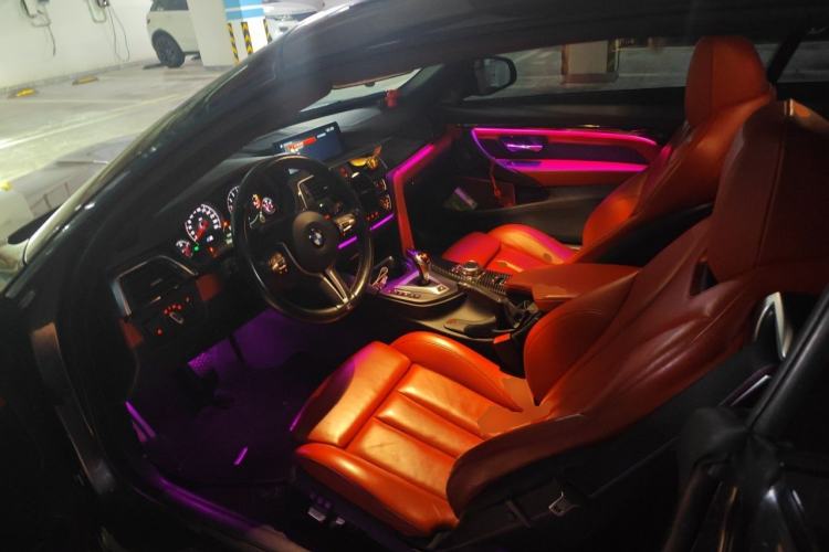 Used BMW M4 2017 M4 Convertible Sports Coupe Driver Seat