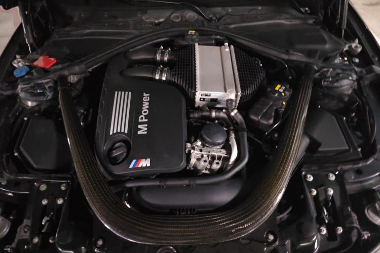 Used BMW M4 2017 M4 Convertible Sports Coupe Engine Bay