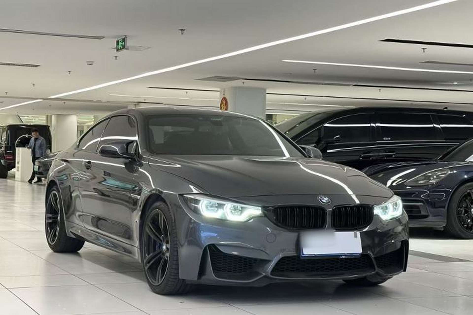 Used BMW M4 2017 M4 Coupe Exterior 5
