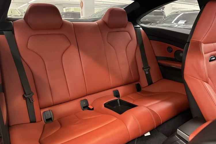 Used BMW M4 2017 M4 Coupe Interior 6