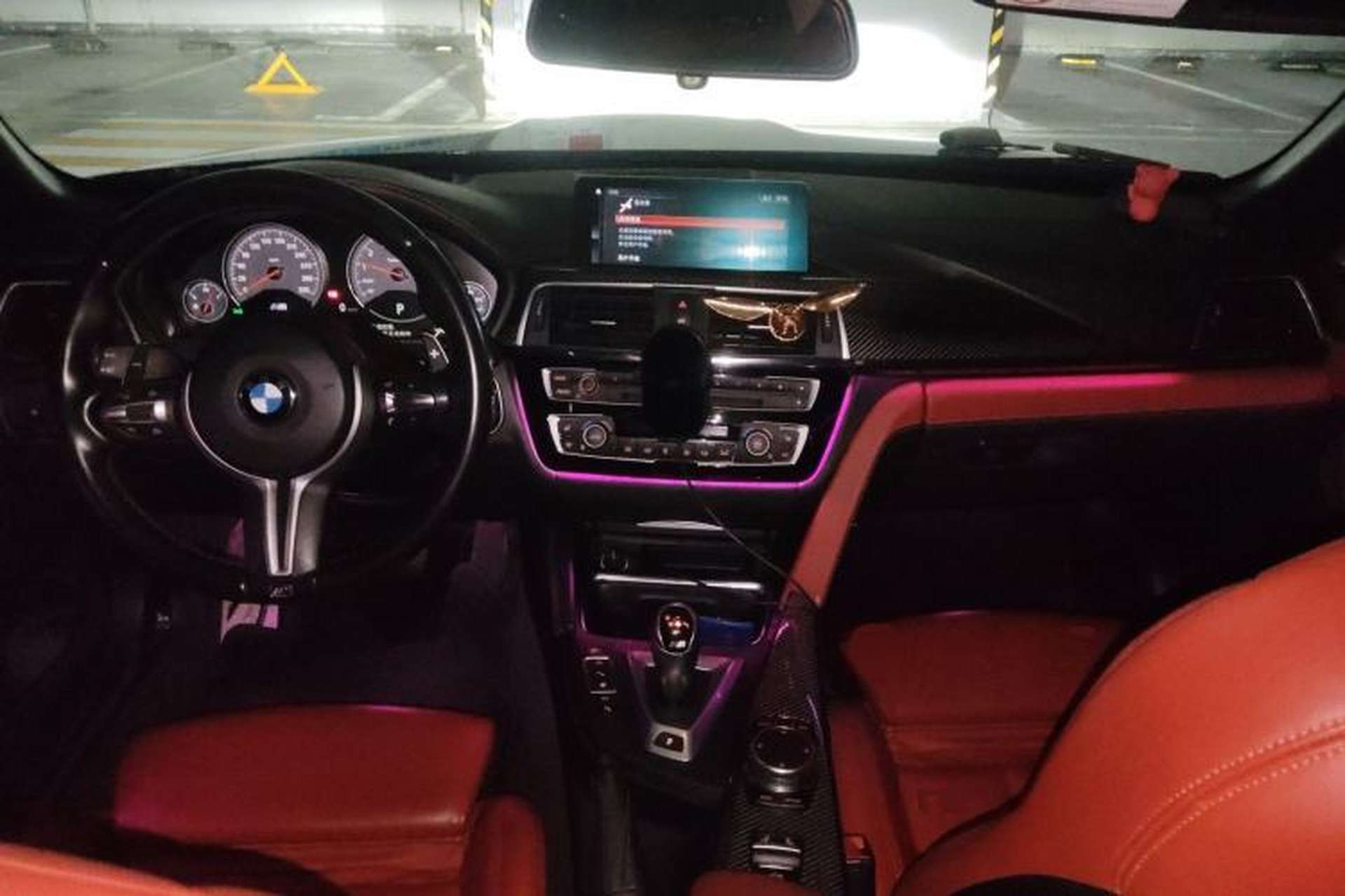Used BMW M4 2017 M4 Convertible Sports Coupe Center Console