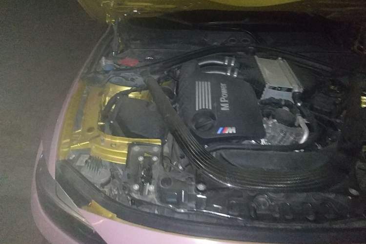 Used BMW M4 2017 M4 Convertible Coupe Fan Limited Edition Engine Bay Right
