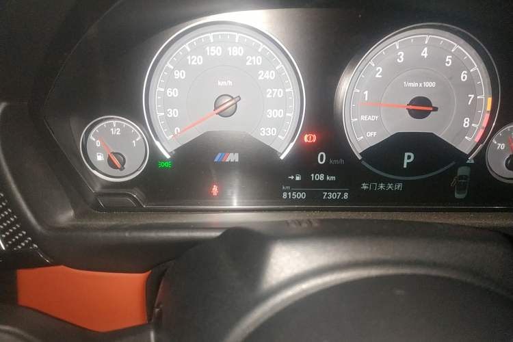 Used BMW M4 2017 M4 Convertible Coupe Fan Limited Edition Odometer Close Up