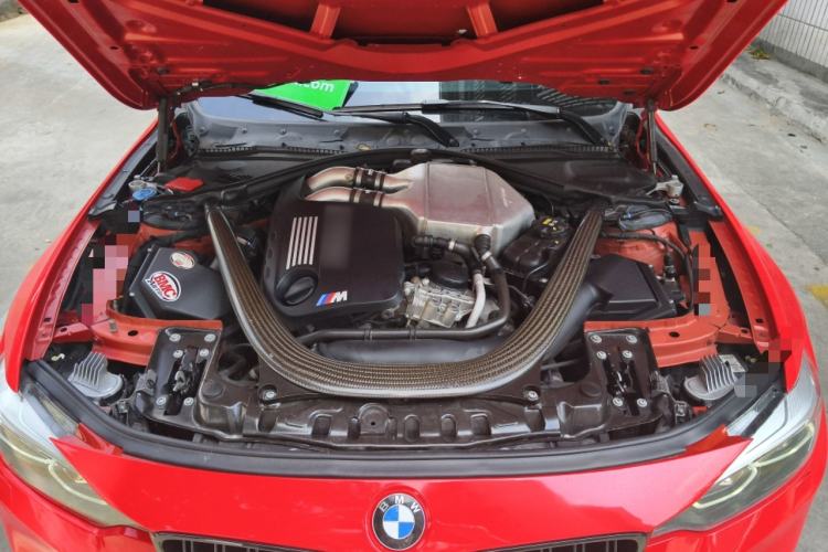 Used BMW M4 2017 M4 Convertible Sports Coupe Engine Bay