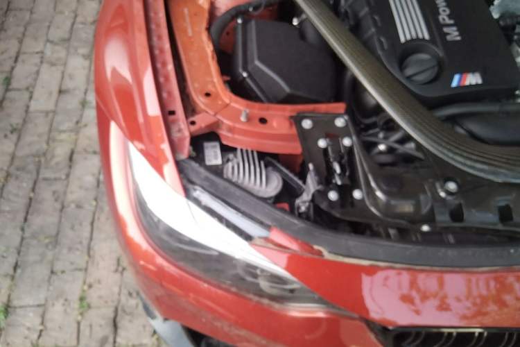 Used BMW M4 2017 M4 Convertible Sports Coupe Engine Bay Right