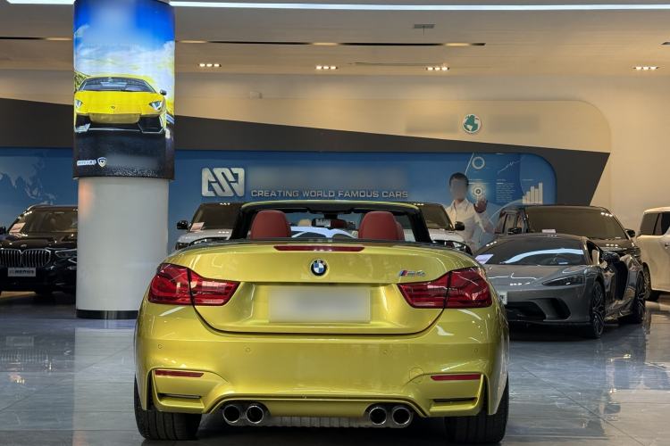 Used BMW M4 2017 M4 Convertible Sports Coupe Exterior 4
