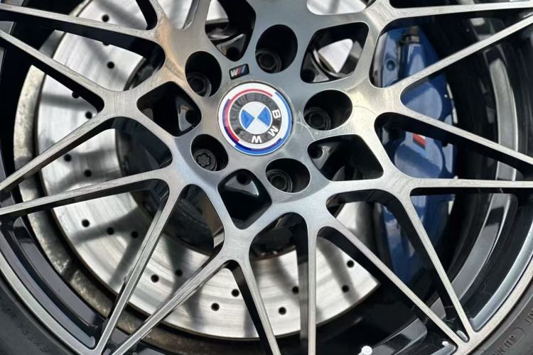 Used BMW M4 2018 M4 Convertible Coupe Fan Limited Edition Exterior 9