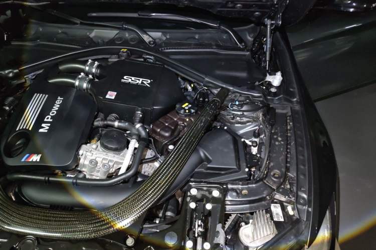 Used BMW M4 2018 M4 Coupe Fan Limited Edition Engine Bay Left