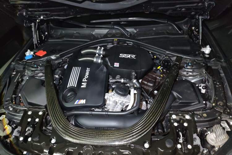 Used BMW M4 2018 M4 Coupe Fan Limited Edition Engine Bay