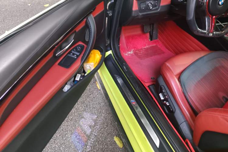 Used BMW M4 2018 M4 Coupe Fan Limited Edition Driver Seat