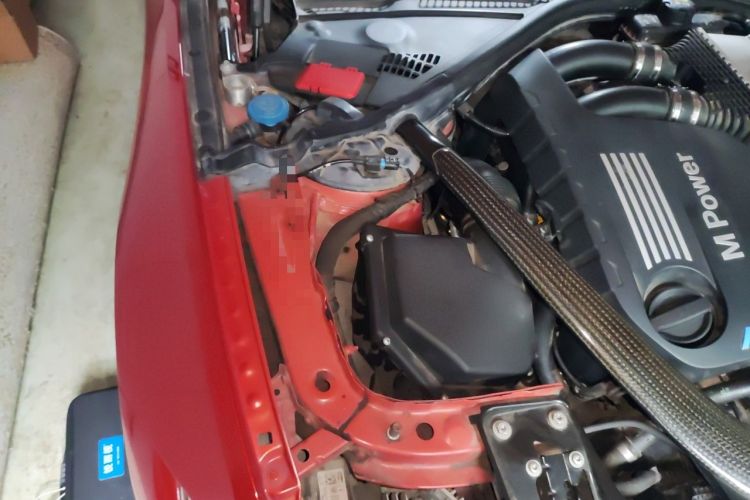 Used BMW M4 2018 M4 Convertible Coupe Fan Limited Edition Engine Bay Right