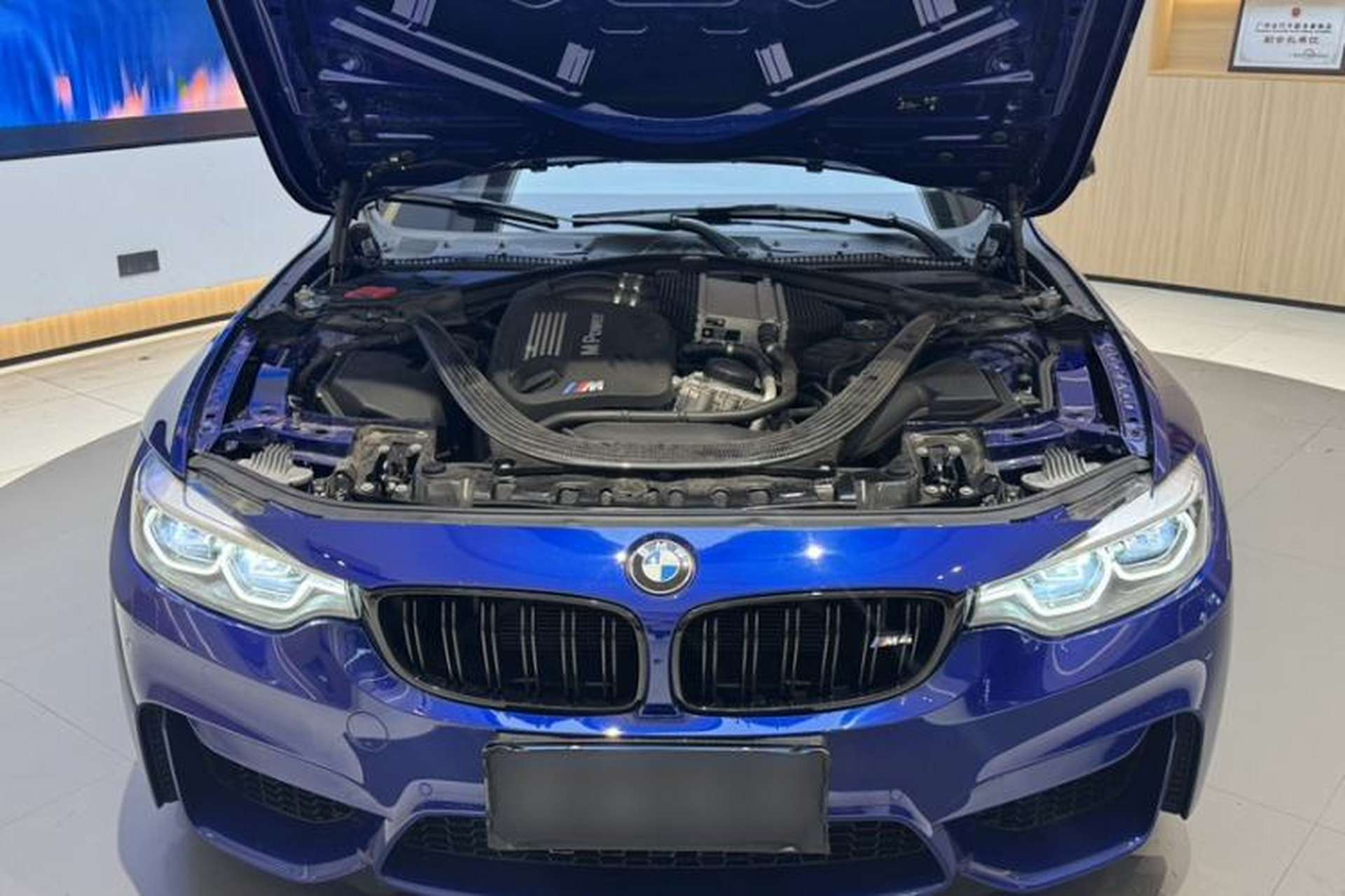 Used BMW M4 2019 M4 Coupe Competition Edition Exterior 2