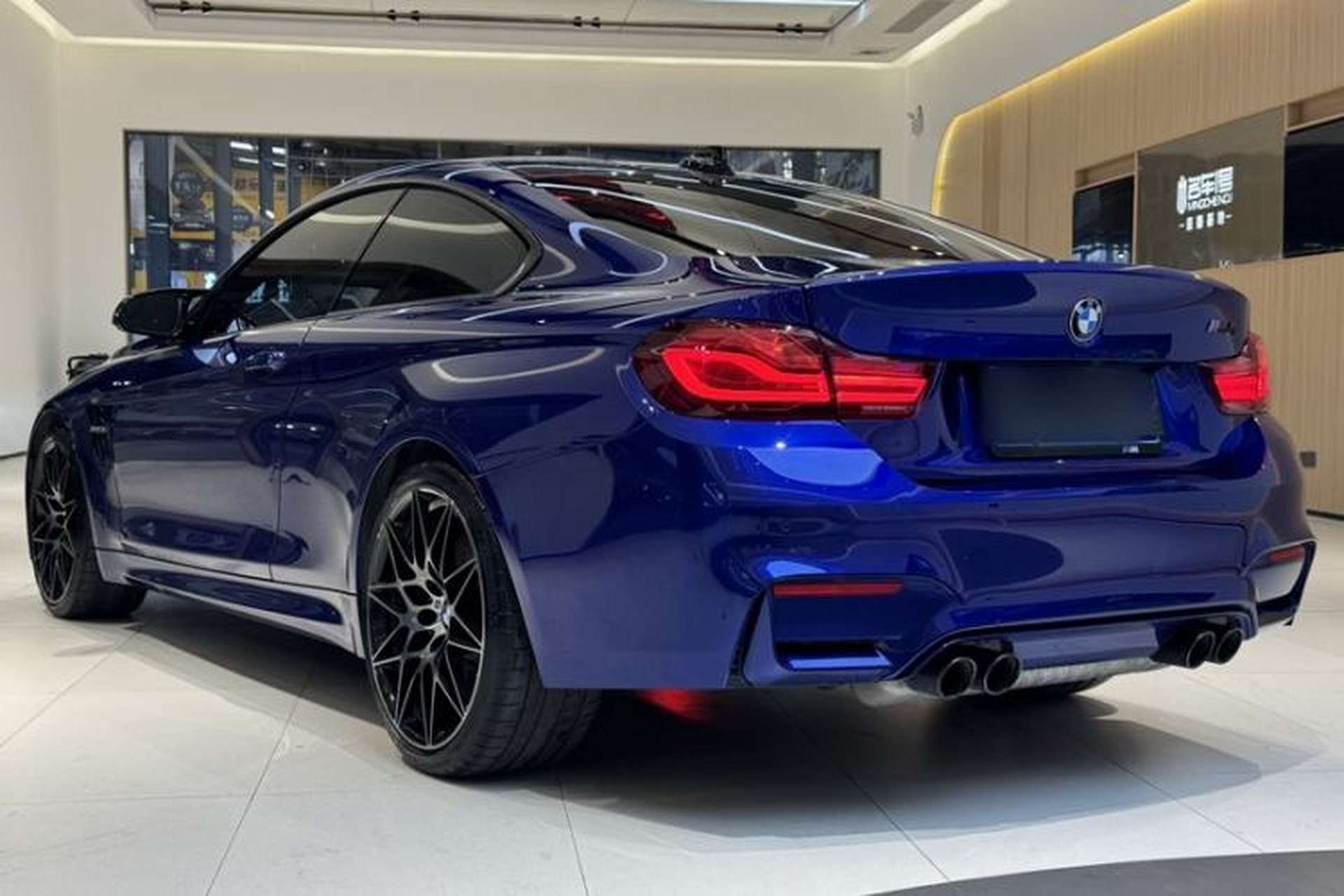Used BMW M4 2019 M4 Coupe Competition Edition Exterior 8
