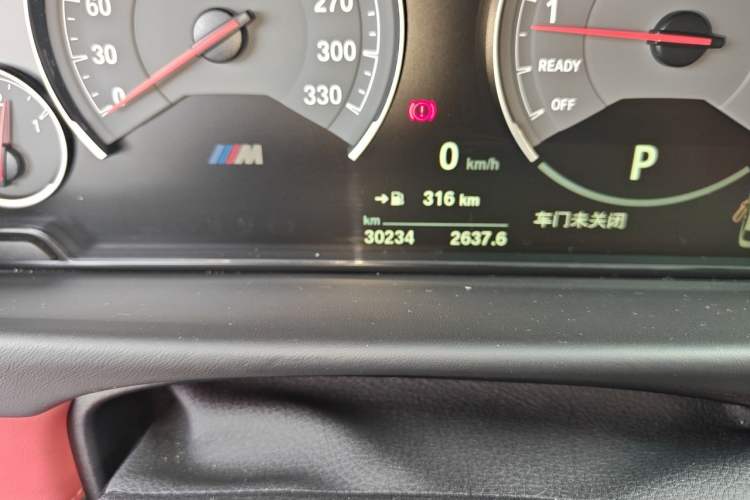 Used BMW M4 2019 M4 Coupe Competition Edition Odometer Close Up