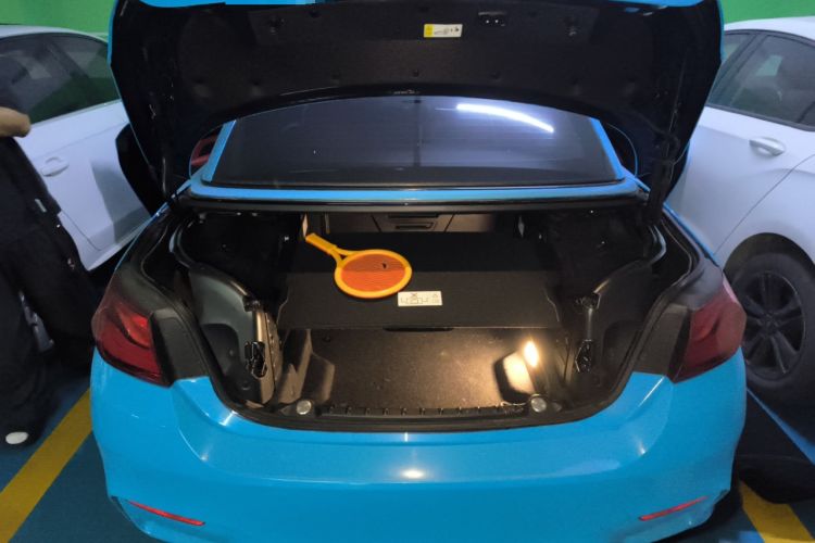 Used BMW M4 2019 M4 Convertible Coupe Shadow Edition Trunk