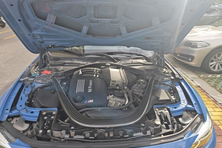 Used BMW M4 2019 M4 Coupe Shadow Edition Engine Bay