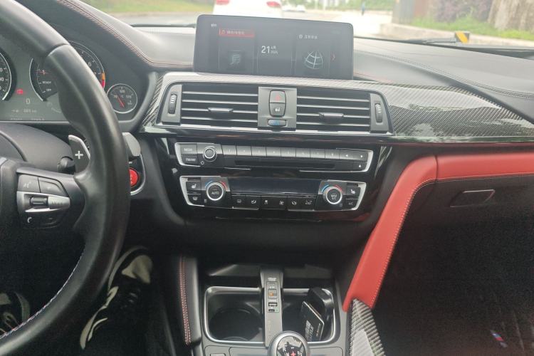 Used BMW M4 2019 M4 Coupe Shadow Edition Audio And AC Panel