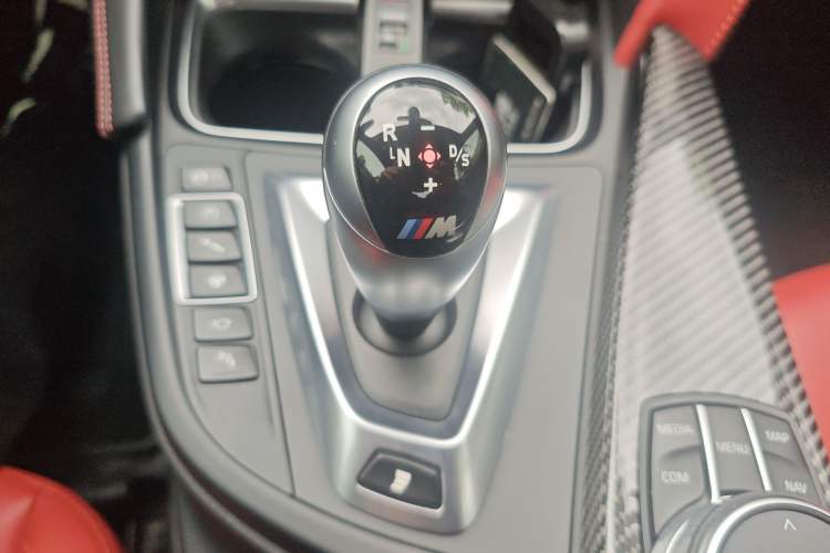 Used BMW M4 2019 M4 Coupe Shadow Edition Gear Lever