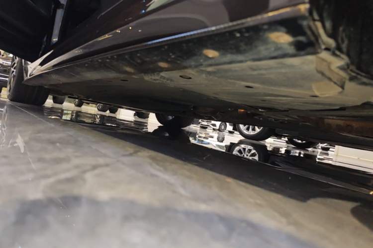 Used BMW M4 2019 M4 Coupe Competition Edition Left Side Sill