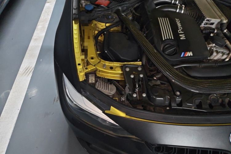 Used BMW M4 2019 M4 Coupe Shadow Edition Engine Bay Right