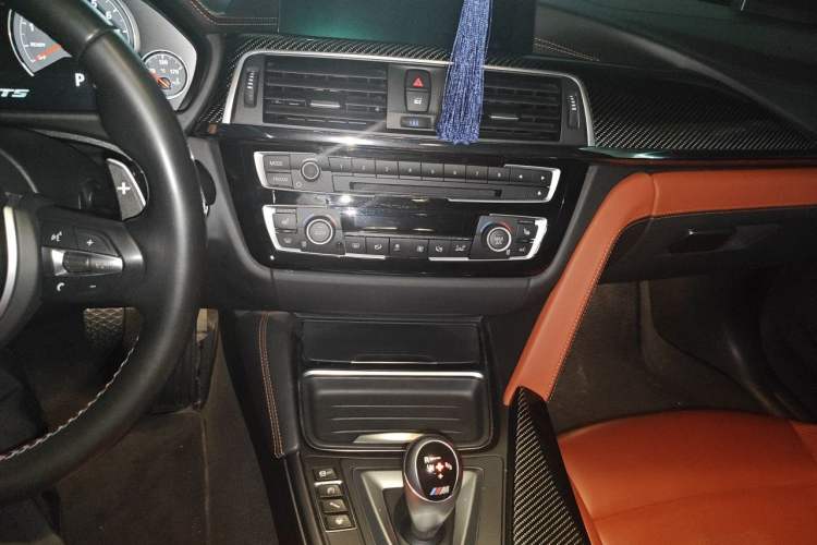 Used BMW M4 2019 M4 Coupe Shadow Edition Audio And AC Panel