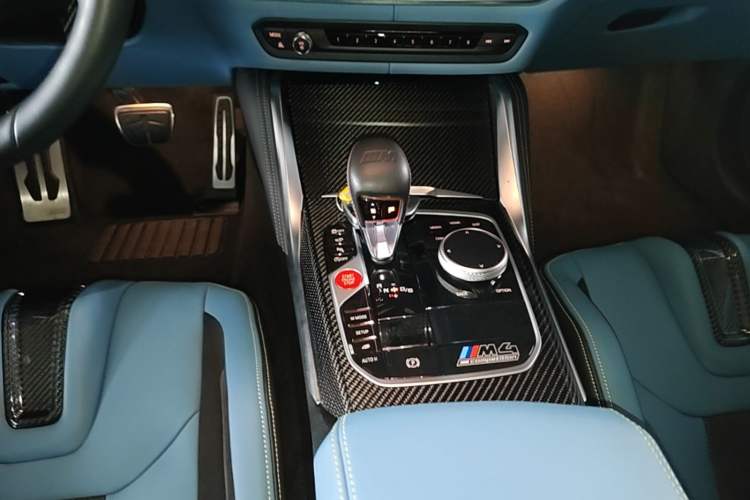Used BMW M4 2021 M4 Coupe Thunder Edition Gear Lever