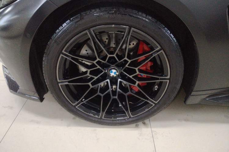 Used BMW M4 2021 M4 Coupe M xDrive Thunder Edition Left Front Wheel Hub