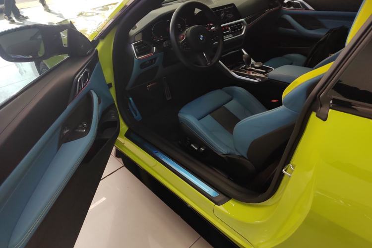 Used BMW M4 2021 M4 Coupe Thunder Edition Driver Seat