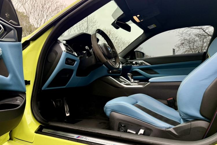 Used BMW M4 2021 M4 Coupe Thunder Edition Left Front Seat