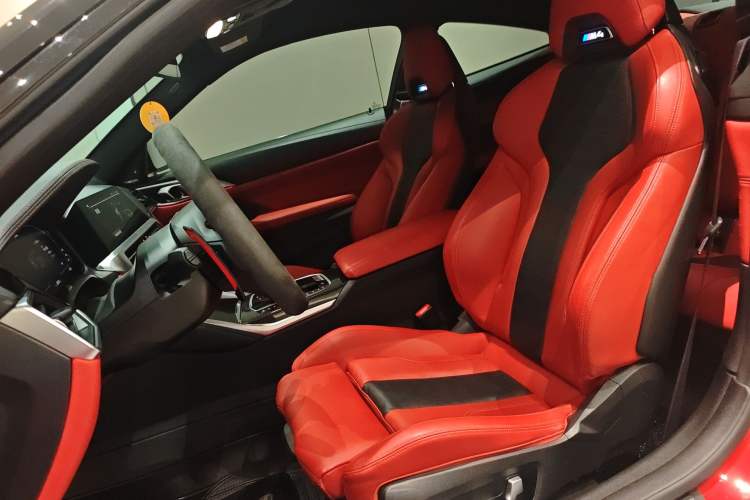 Used BMW M4 2022 M4 Coupe Thunder Edition Left Front Seat