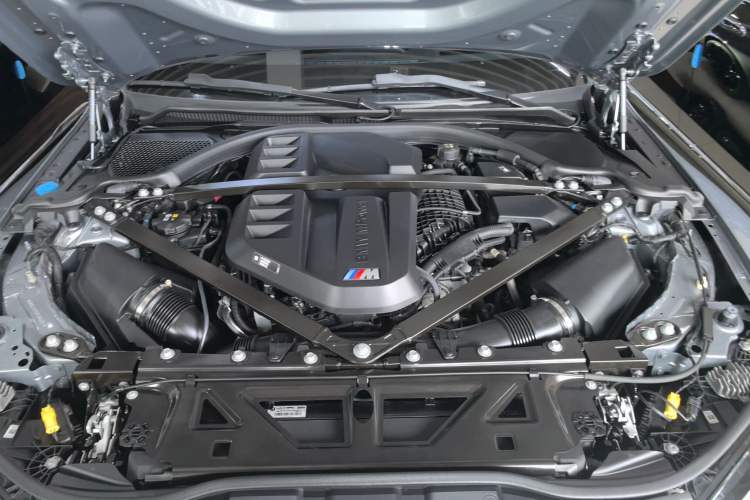 Used BMW M4 2022 M4 Coupe M xDrive Thunder Edition Engine Bay