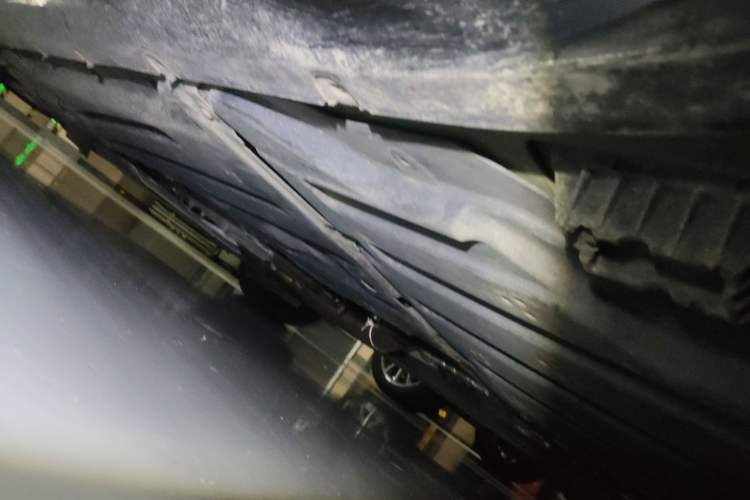 Used BMW M4 2022 M4 Coupe M xDrive Thunder Edition Chassis Rear Left