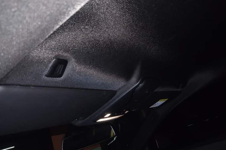 Used BMW M4 2022 M4 Coupe M xDrive Thunder Edition Headliner