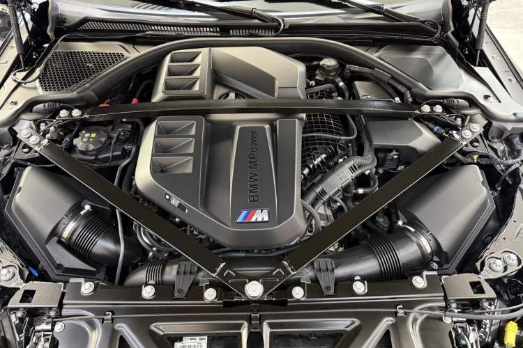 Used BMW M4 2023 M4 Coupe Thunder Edition Engine Bay