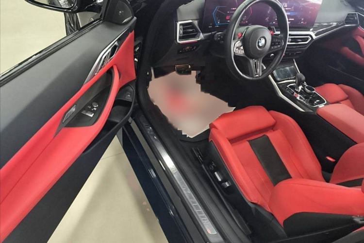 Used BMW M4 2023 M4 Coupe Thunder Edition Interior 3
