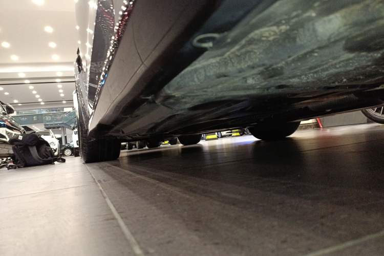 Used BMW M4 2023 M4 Coupe Thunder Edition Left Side Sill