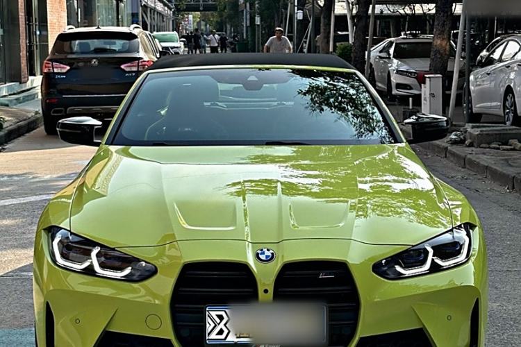 Used BMW M4 2023 M4 Convertible Coupe M xDrive Exterior 2