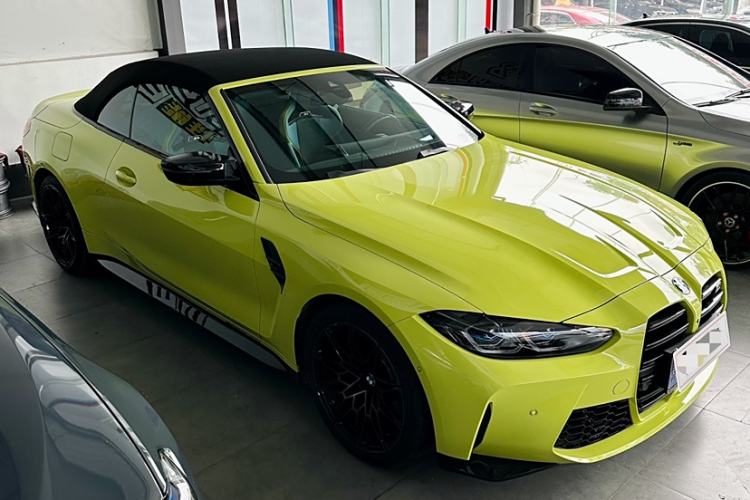 Used BMW M4 2023 M4 Convertible Coupe M xDrive Exterior 4