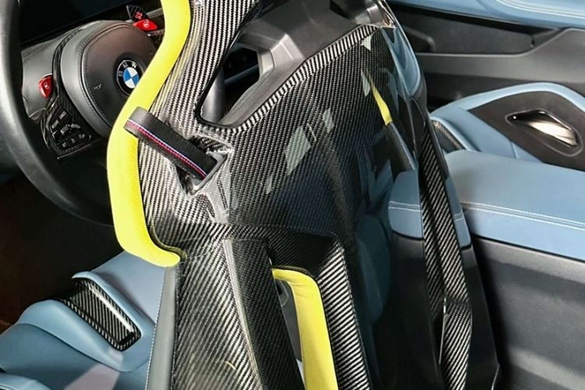 Used BMW M4 2023 M4 Convertible Coupe M xDrive Interior 3