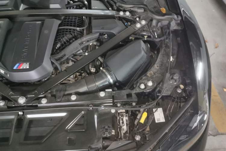 Used BMW M4 2024 M4 Coupe M xDrive Thunder Edition Engine Bay Left