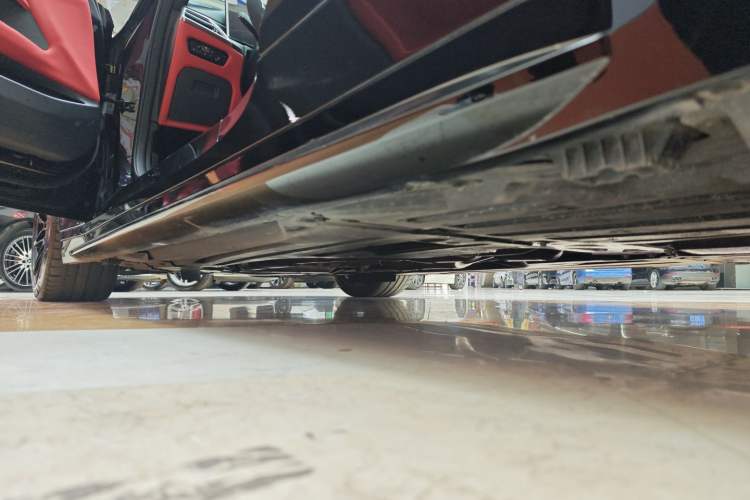 Used BMW M4 2024 M4 Coupe Thunder Edition Left Side Sill