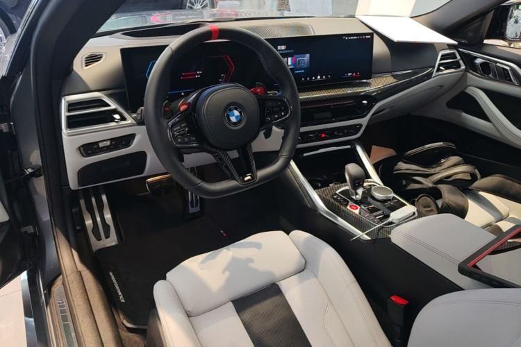 Used BMW M4 2024 M4 Coupe M xDrive Thunder Edition Center Console