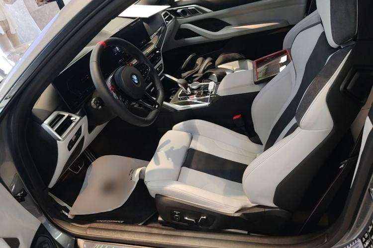 Used BMW M4 2024 M4 Coupe M xDrive Thunder Edition Left Front Seat