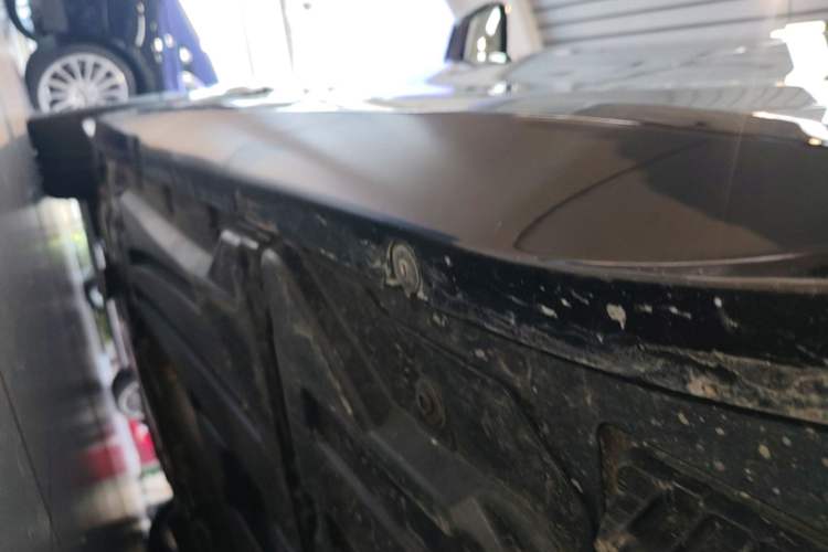 Used BMW M4 2024 M4 Coupe M xDrive Thunder Edition Left Side Sill