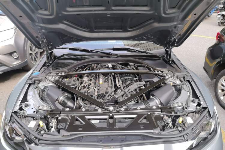 Used BMW M4 2024 M4 Coupe M xDrive Thunder Edition Engine Bay